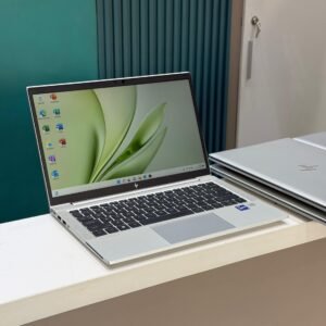 hp-elitebook-830-g8-core-i7-11%e1%b5%89-gen-16go-ram-512go-ssd-ecran-tactile-13-3%e2%80%b3-fhd-windows-11-pro